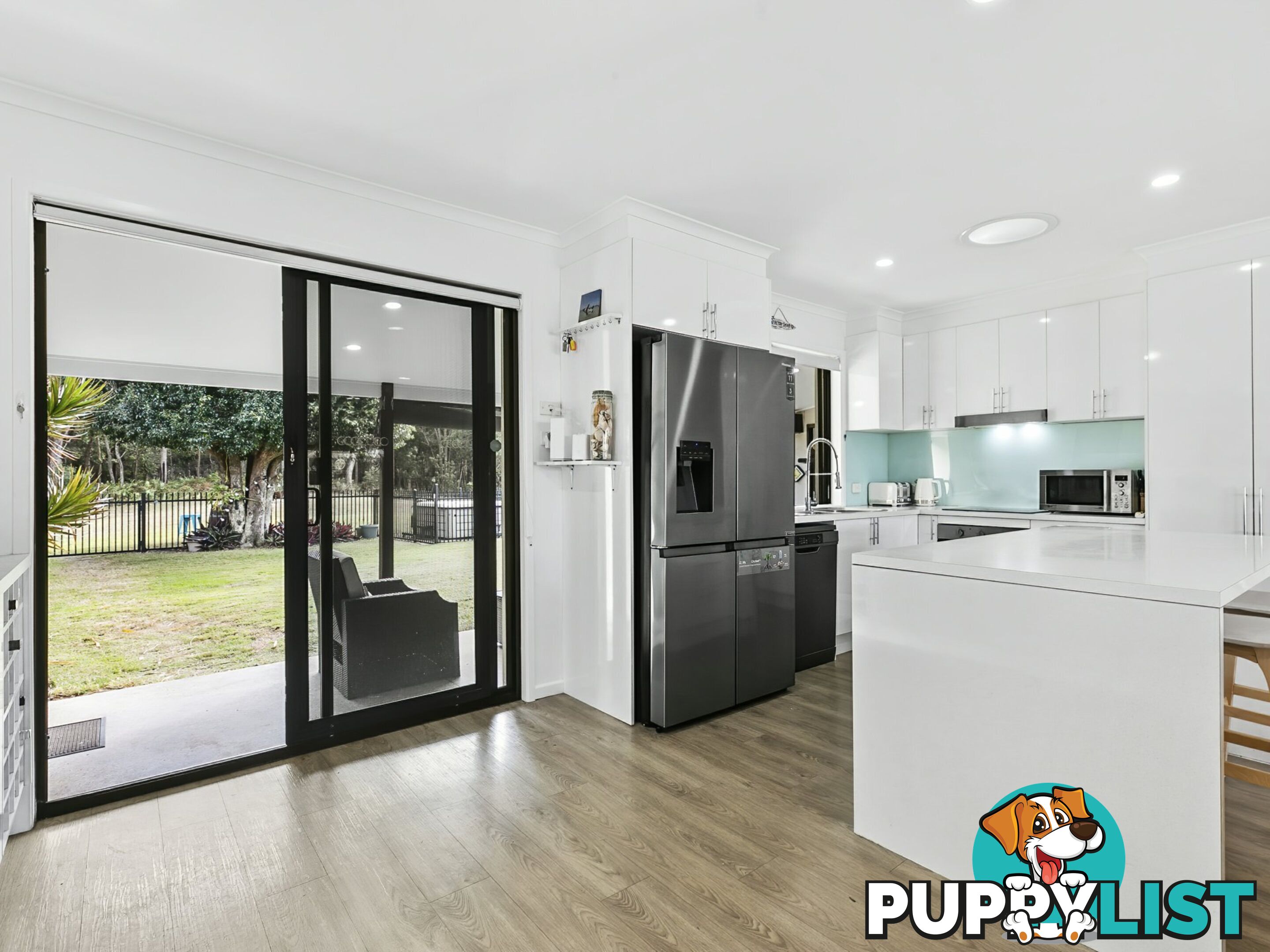 15 Eighth Avenue WOORIM QLD 4507