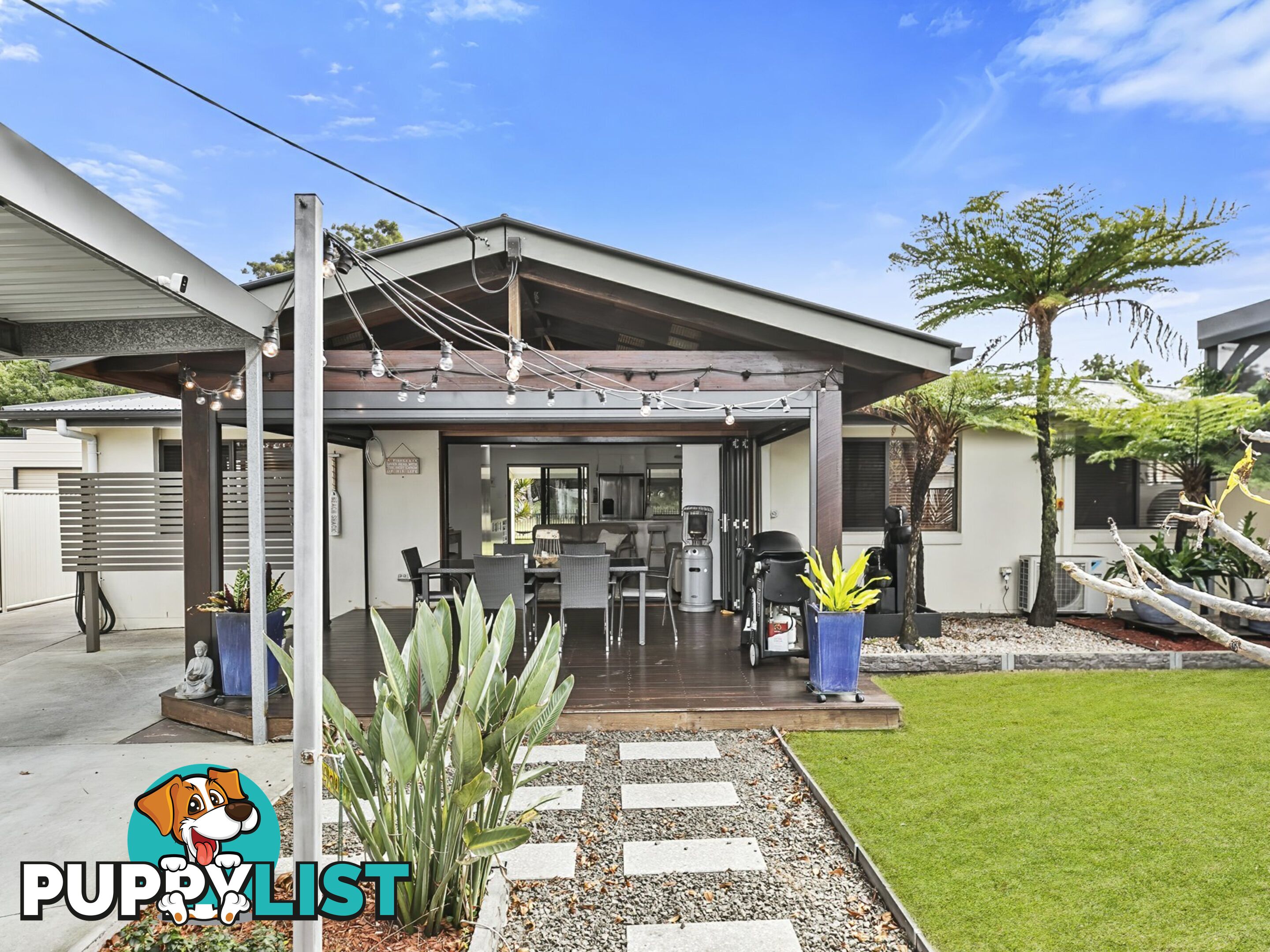 15 Eighth Avenue WOORIM QLD 4507