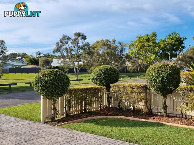 6 Avoca Esplanade SANDSTONE POINT QLD 4511