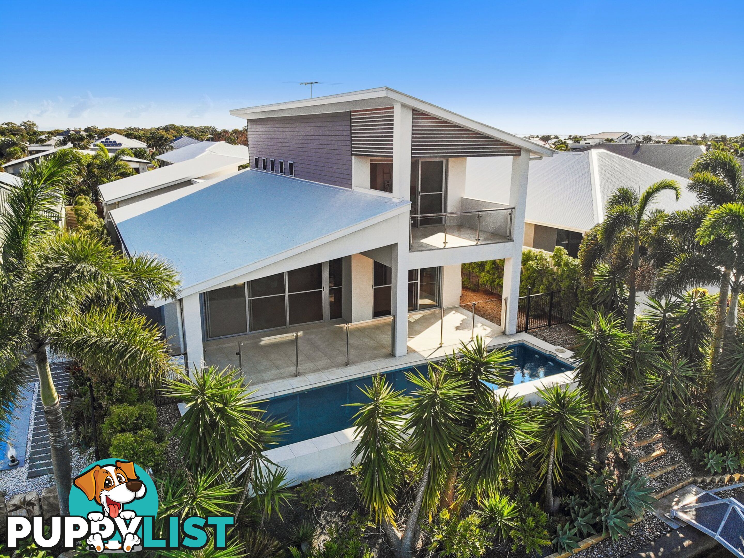 30 The Peninsula BANKSIA BEACH QLD 4507