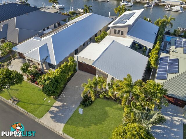 30 The Peninsula BANKSIA BEACH QLD 4507