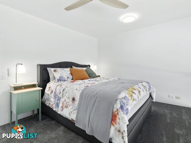 19A/16 Spinnaker Drive SANDSTONE POINT QLD 4511