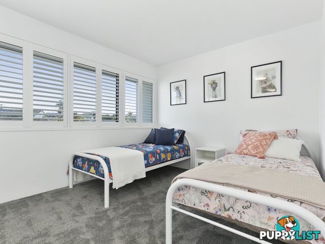 19A/16 Spinnaker Drive SANDSTONE POINT QLD 4511