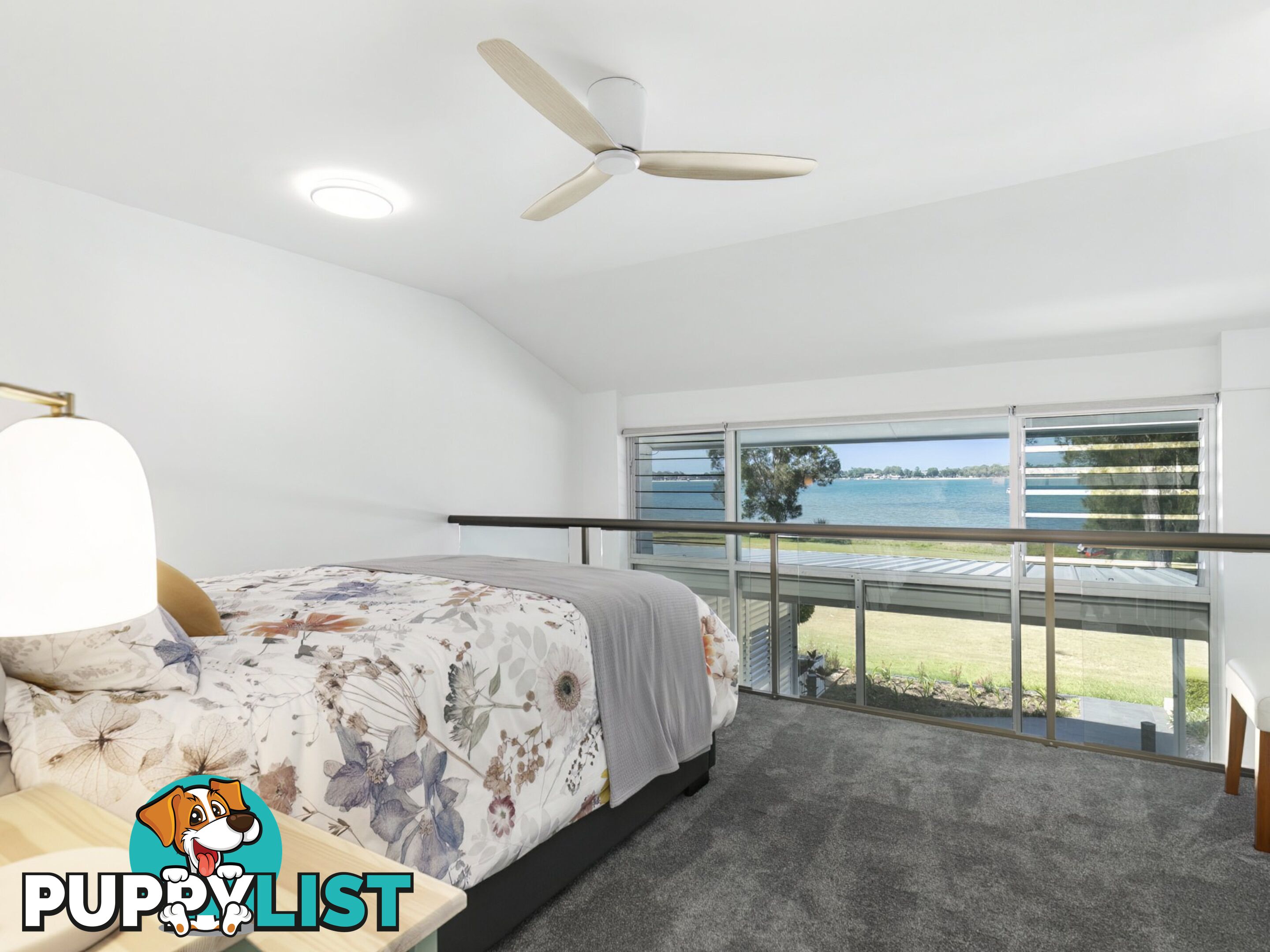 19A/16 Spinnaker Drive SANDSTONE POINT QLD 4511