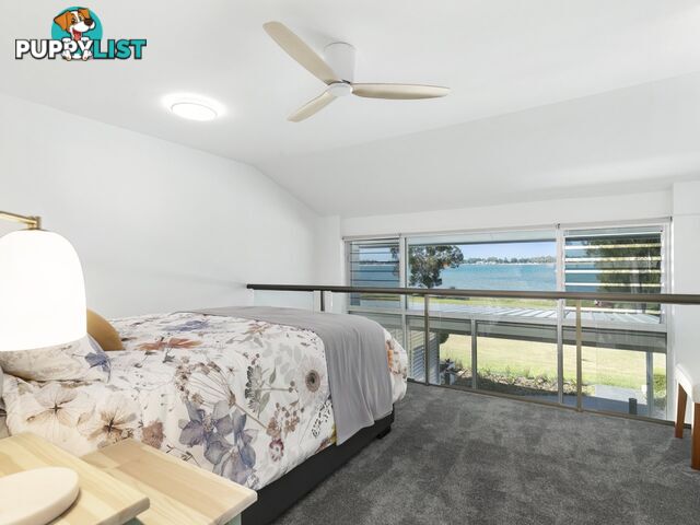 19A/16 Spinnaker Drive SANDSTONE POINT QLD 4511