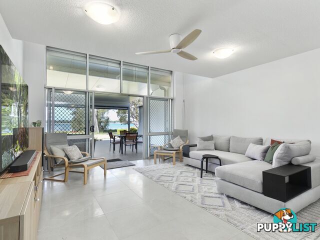 19A/16 Spinnaker Drive SANDSTONE POINT QLD 4511