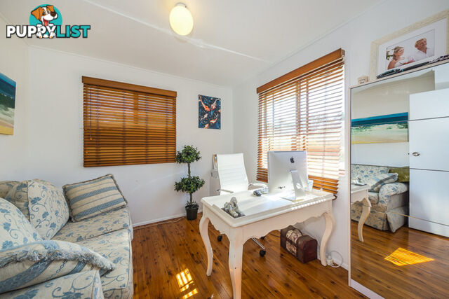 24 Rose Street GODWIN BEACH QLD 4511