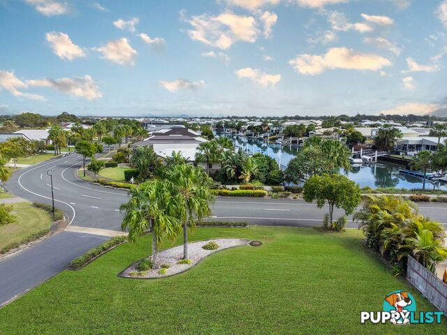 112 Marina Boulevard BANKSIA BEACH QLD 4507