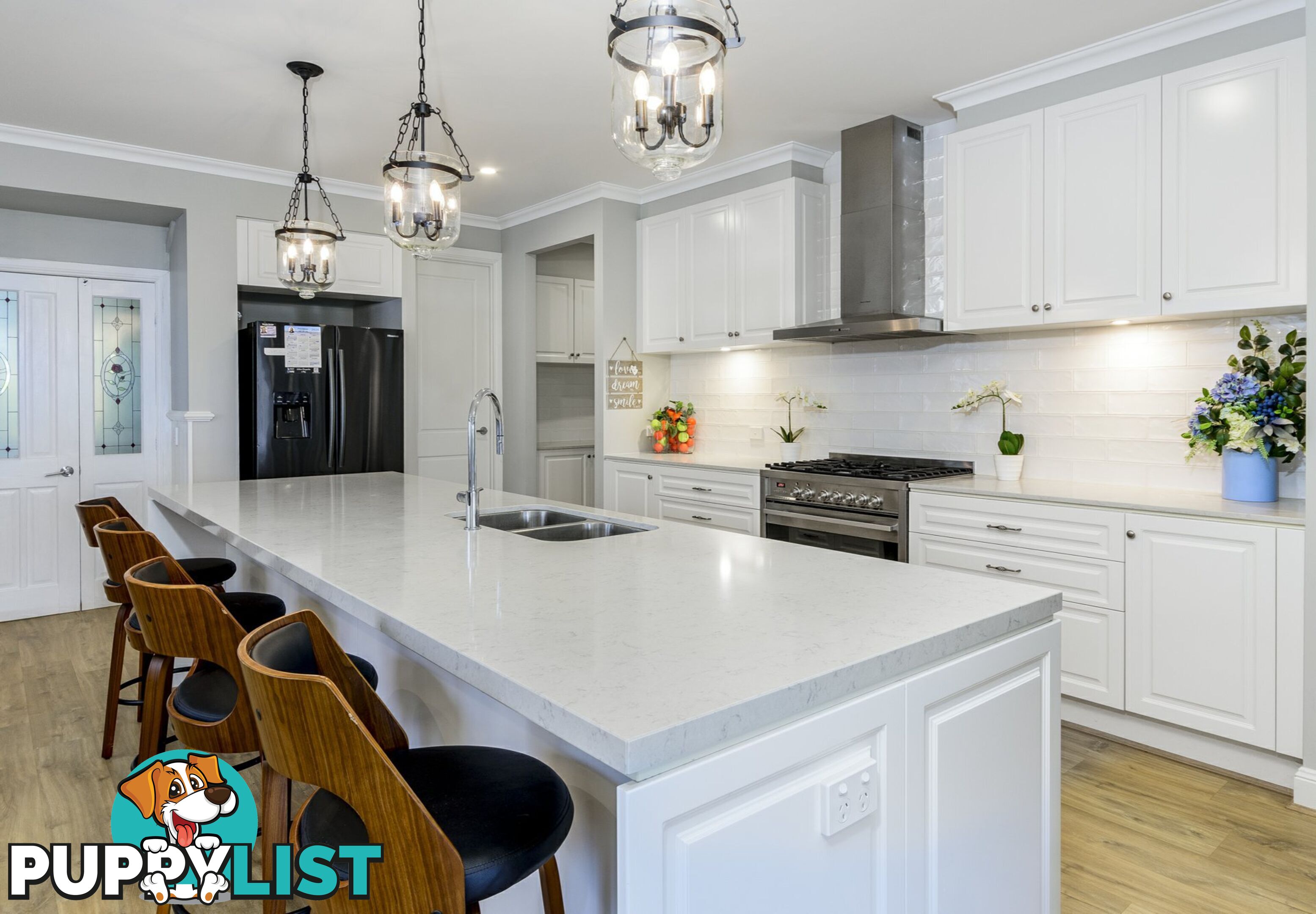 13 The Landing BANKSIA BEACH QLD 4507