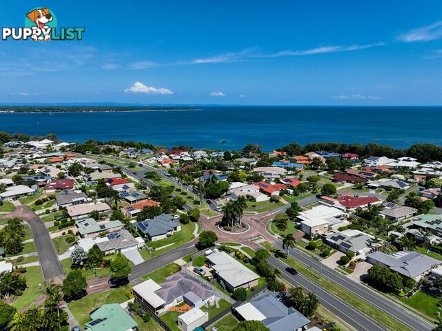 1 Mackerel Street SANDSTONE POINT QLD 4511
