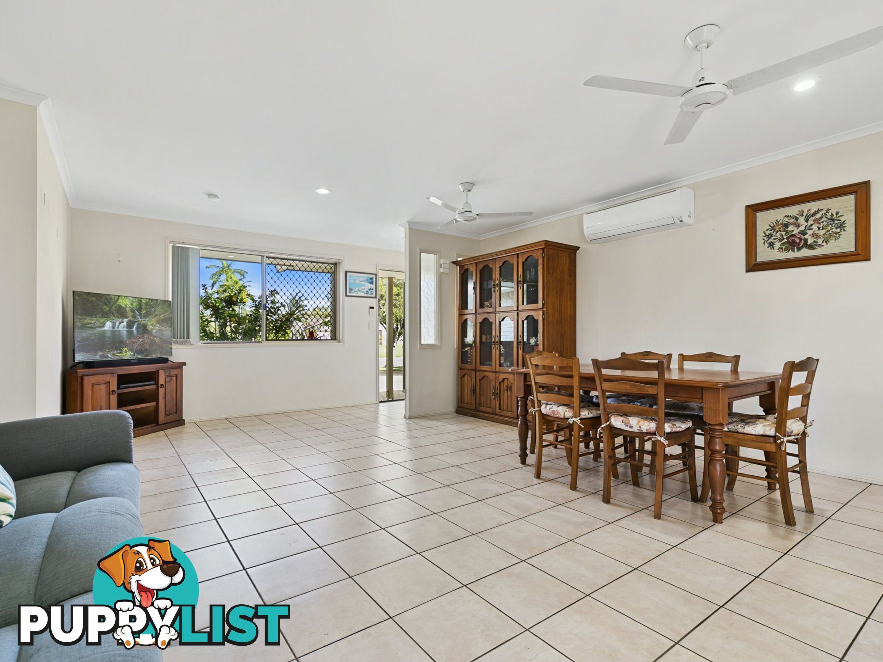 1/5 Carl Court BANKSIA BEACH QLD 4507
