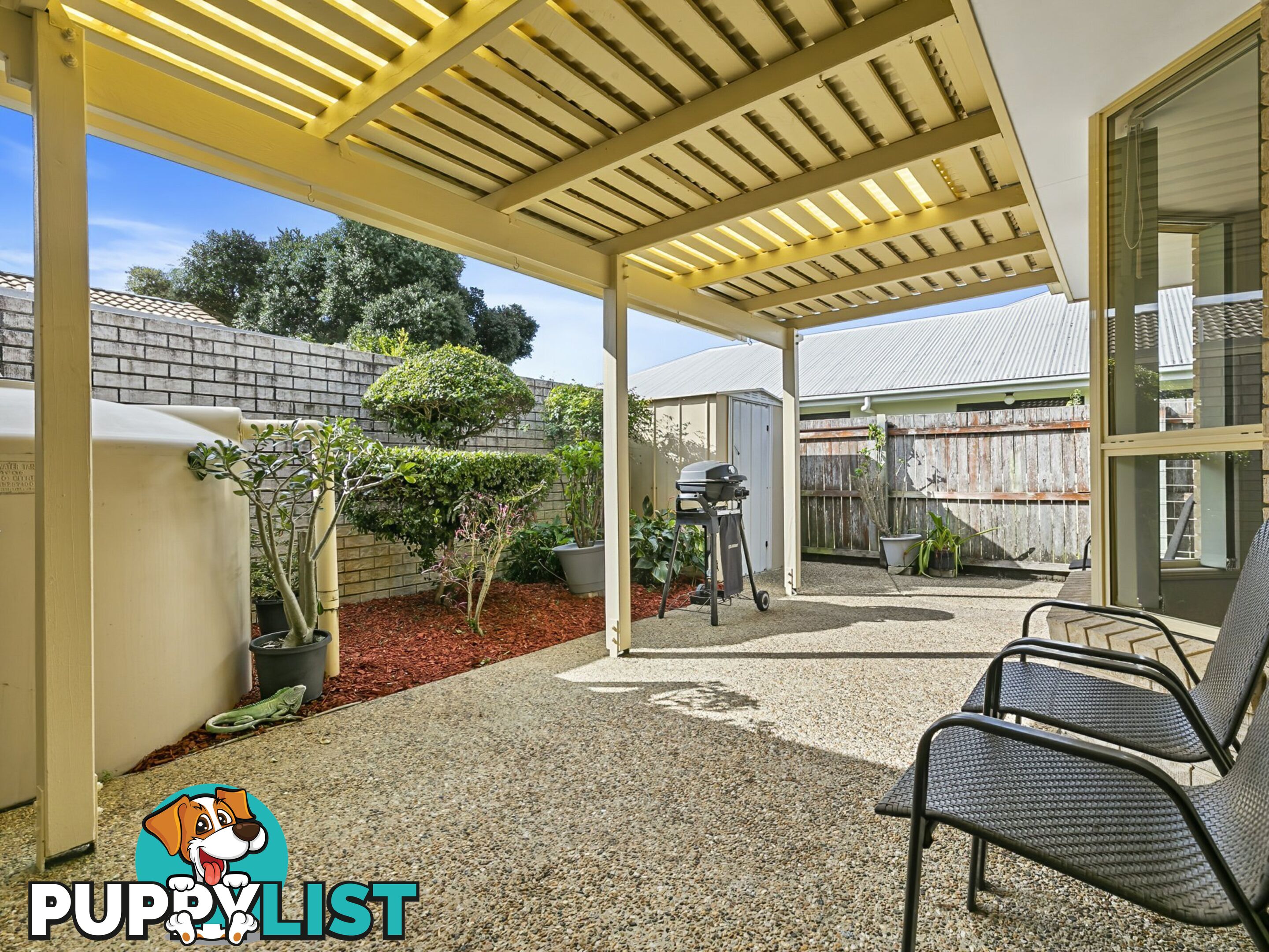 1/5 Carl Court BANKSIA BEACH QLD 4507