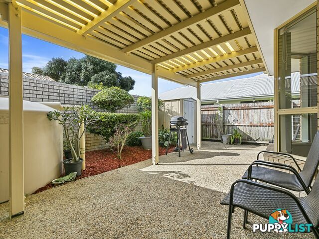 1/5 Carl Court BANKSIA BEACH QLD 4507