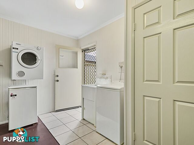 1/5 Carl Court BANKSIA BEACH QLD 4507