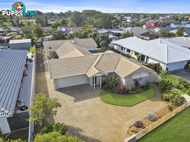 1/5 Carl Court BANKSIA BEACH QLD 4507