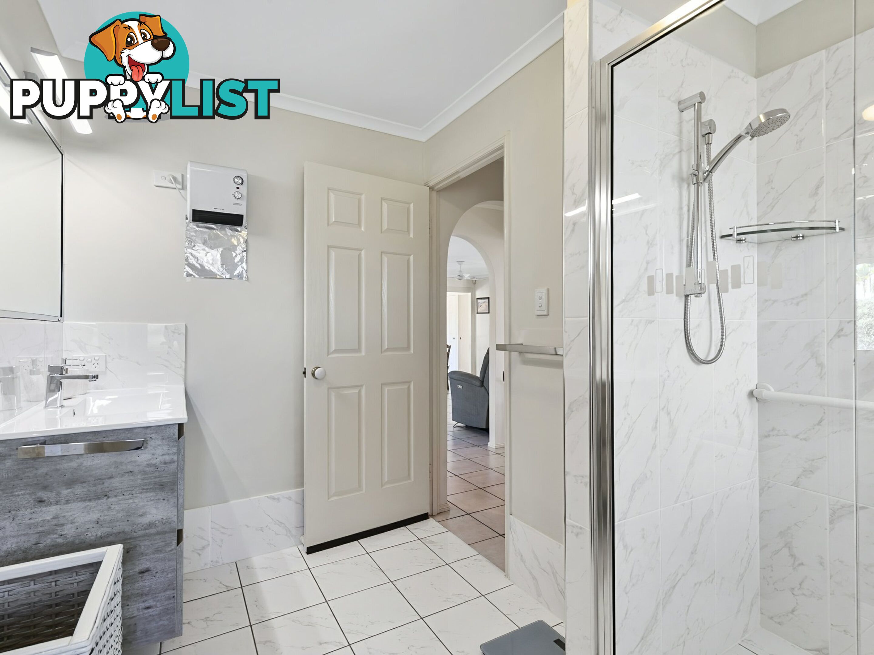 1/5 Carl Court BANKSIA BEACH QLD 4507