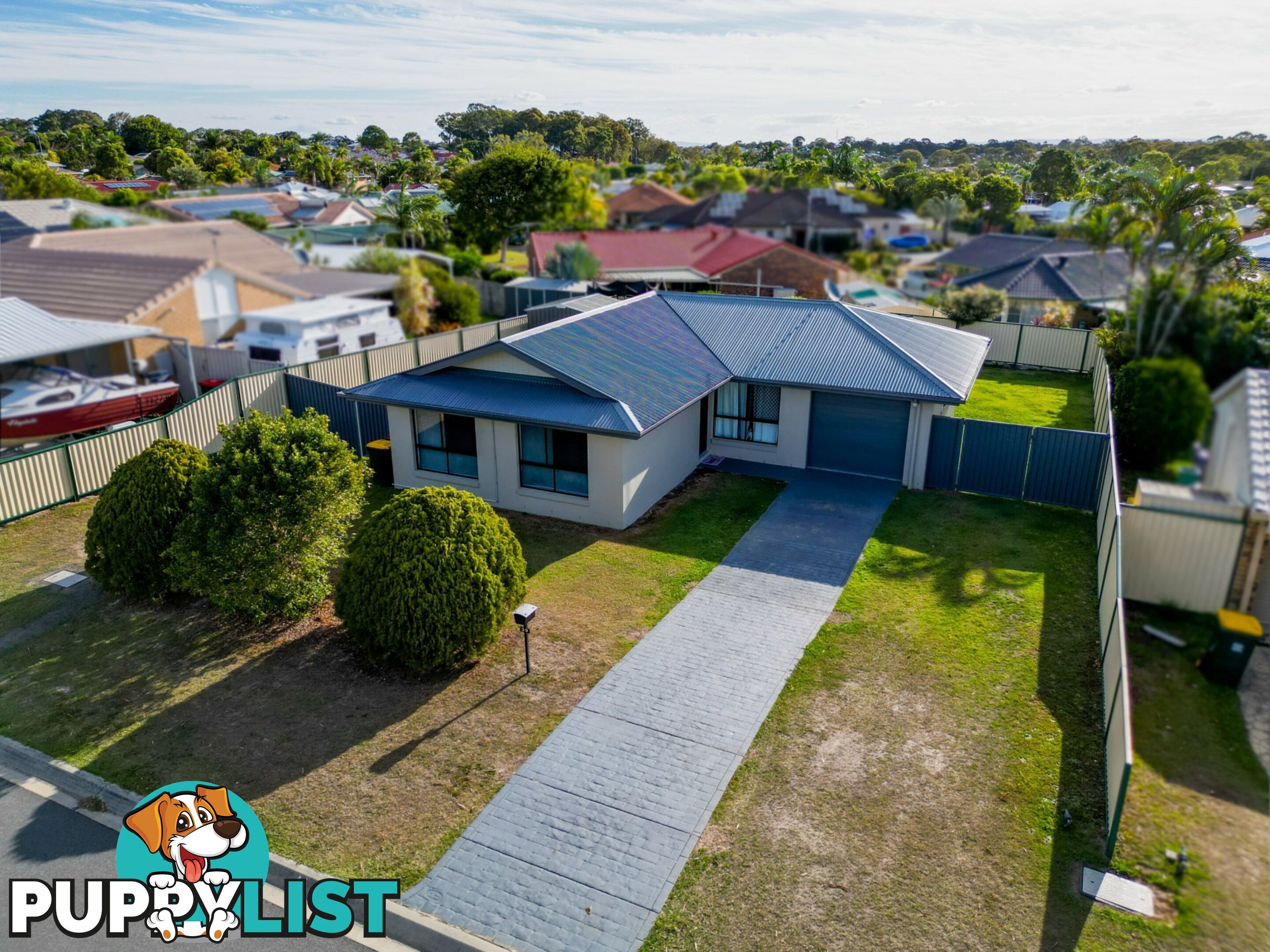 39 Lachlan Crescent SANDSTONE POINT QLD 4511