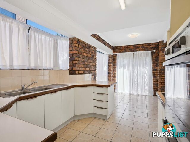 1/23 Solander Esplanade BANKSIA BEACH QLD 4507