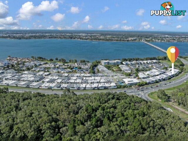 7/2 Spinnaker Drive SANDSTONE POINT QLD 4511