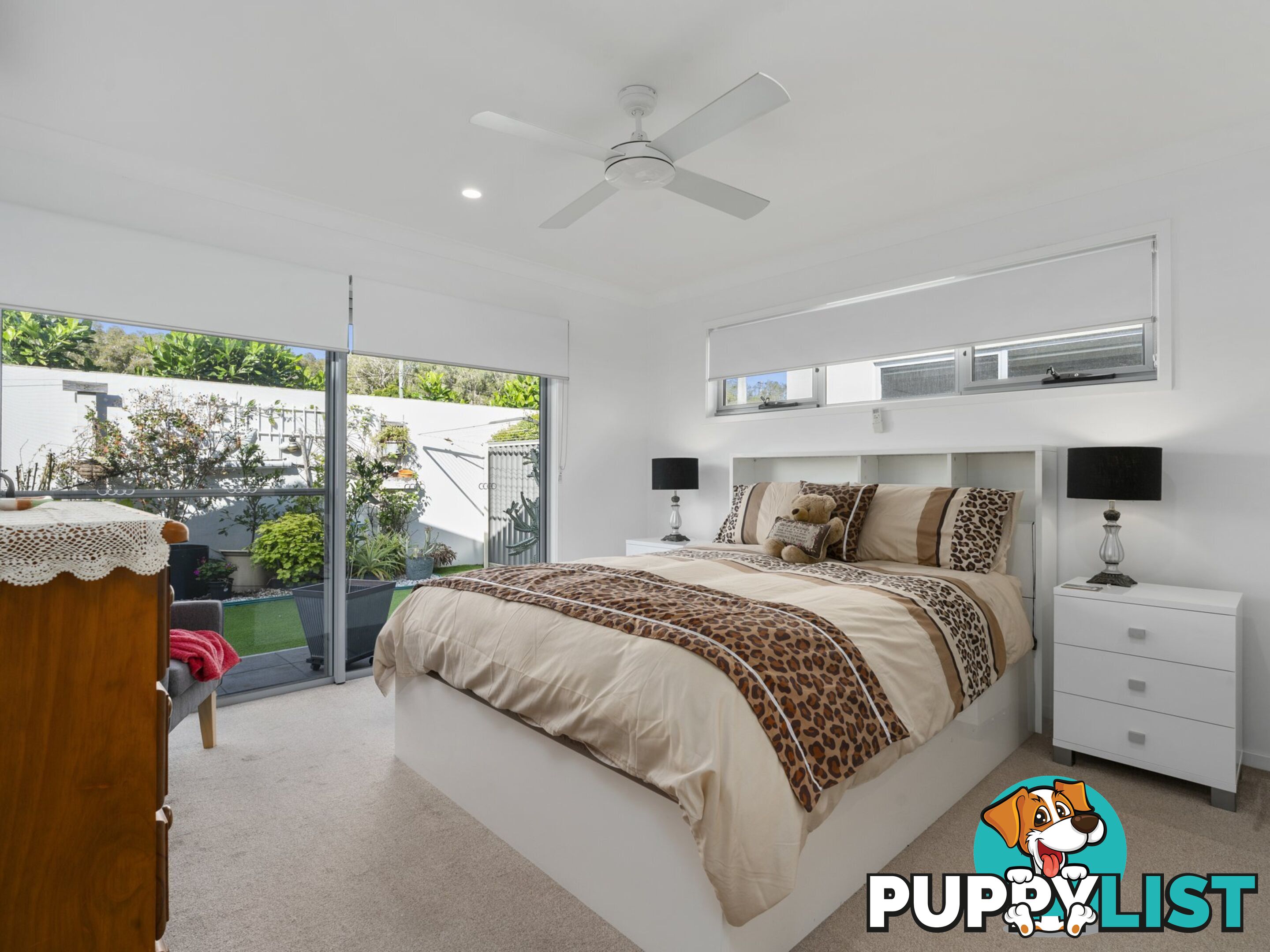 7/2 Spinnaker Drive SANDSTONE POINT QLD 4511