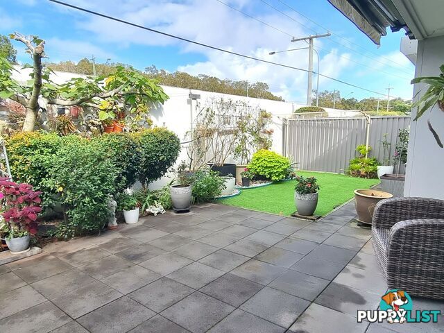 7/2 Spinnaker Drive SANDSTONE POINT QLD 4511