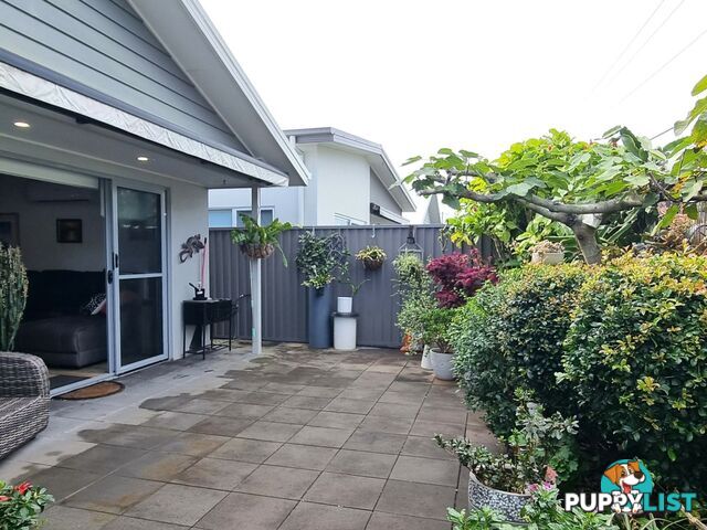 7/2 Spinnaker Drive SANDSTONE POINT QLD 4511