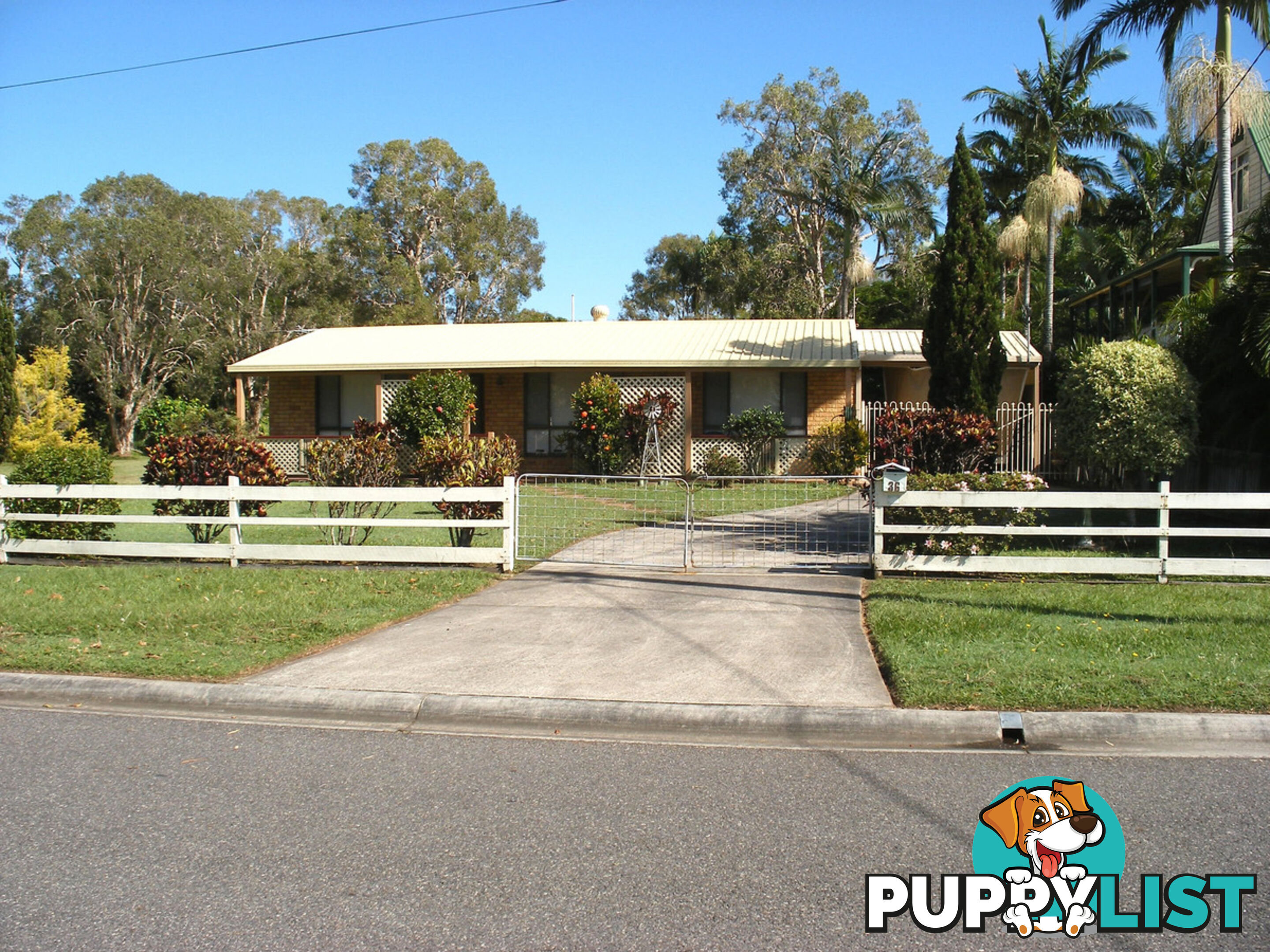 36 Coronation Avenue BEACHMERE QLD 4510