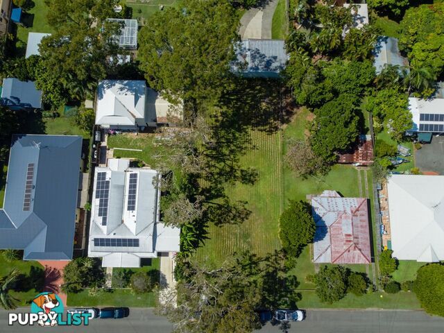 24 Hall Avenue BONGAREE QLD 4507