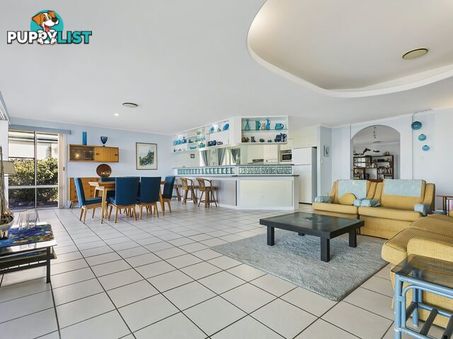 52 Tradewinds Drive BANKSIA BEACH QLD 4507