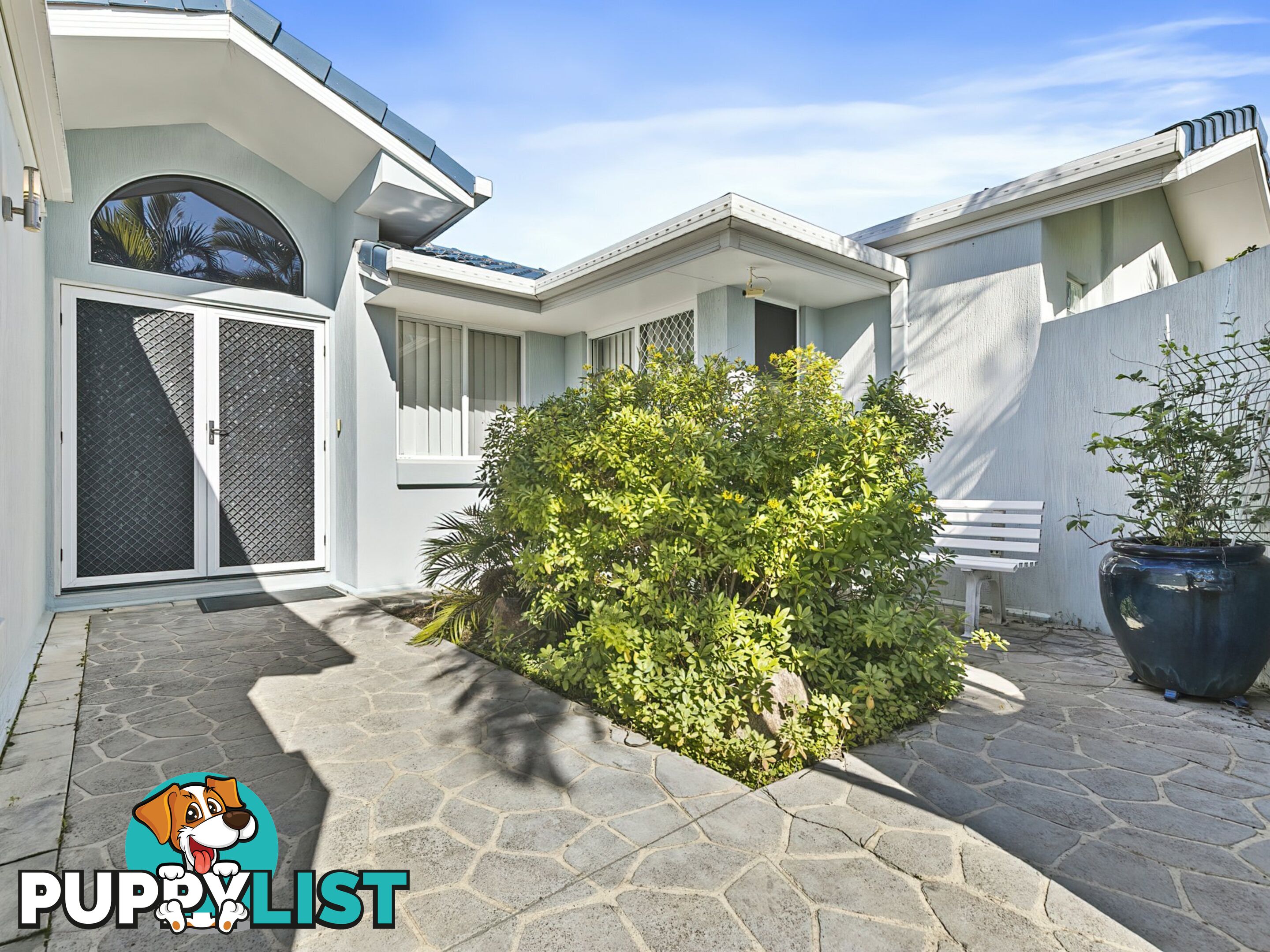 52 Tradewinds Drive BANKSIA BEACH QLD 4507