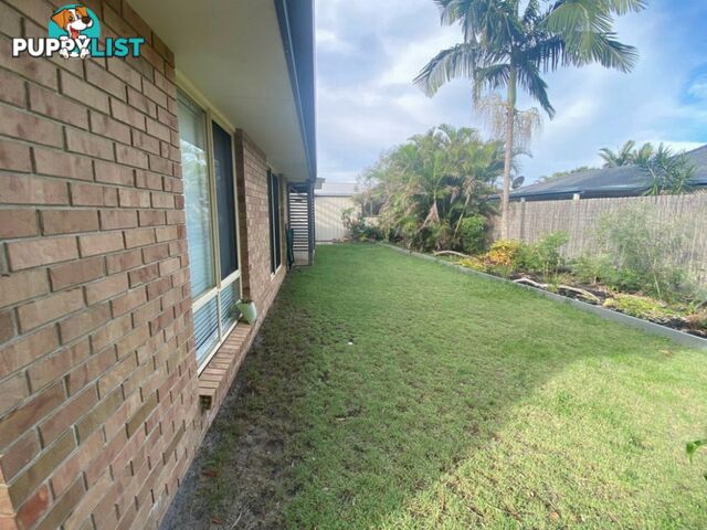 104 Avon Avenue BANKSIA BEACH QLD 4507