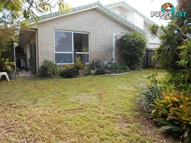 1/5 Chiltern Place SANDSTONE POINT QLD 4511