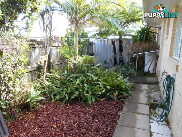 1/5 Chiltern Place SANDSTONE POINT QLD 4511