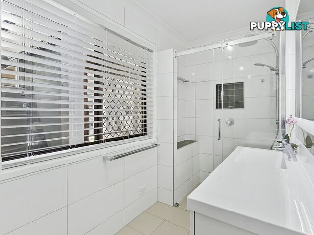 85 Esplanade GODWIN BEACH QLD 4511