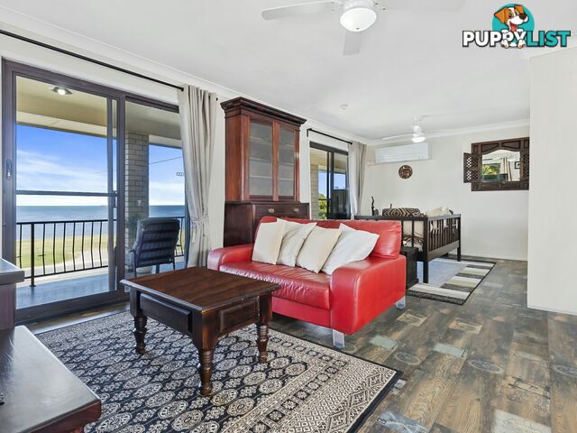 85 Esplanade GODWIN BEACH QLD 4511