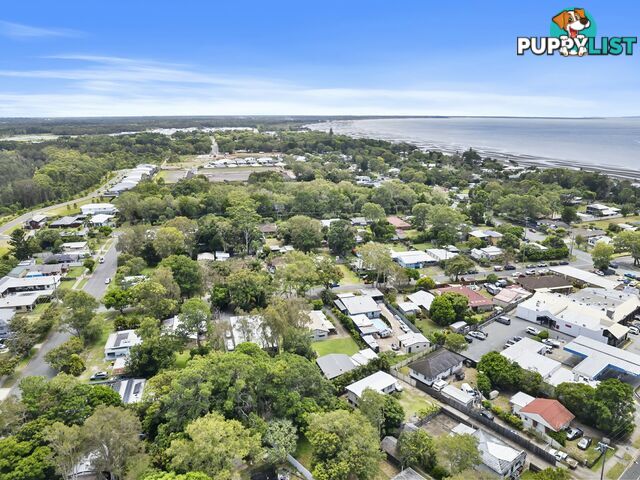 12 Elizabeth Street BEACHMERE QLD 4510