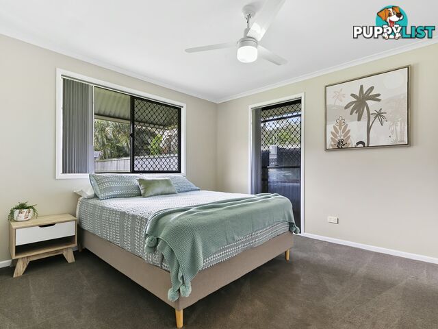 12 Elizabeth Street BEACHMERE QLD 4510