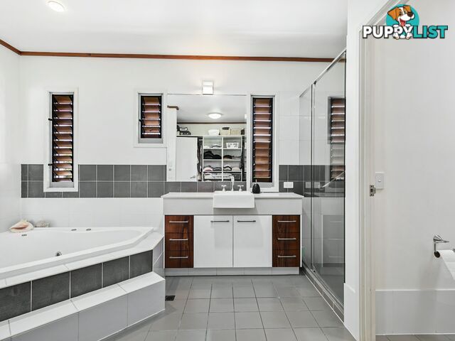 122/8 Spinnaker Drive SANDSTONE POINT QLD 4511