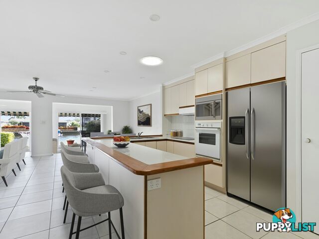 2/8 Tradewinds Drive BANKSIA BEACH QLD 4507