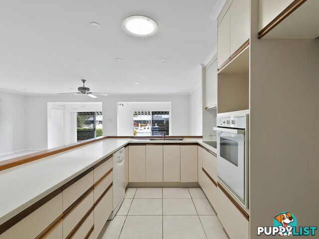 2/8 Tradewinds Drive BANKSIA BEACH QLD 4507