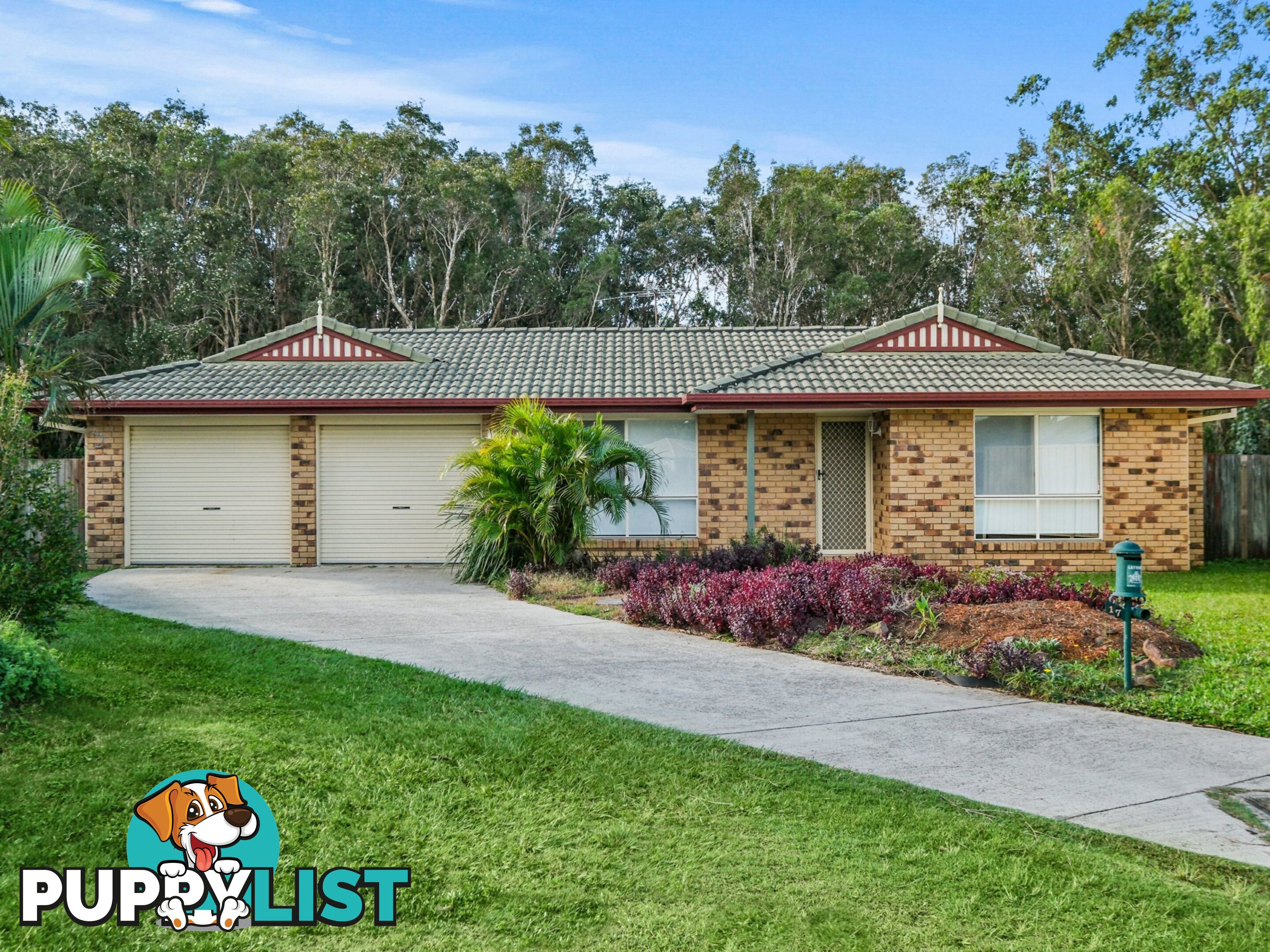 17 Bream Court SANDSTONE POINT QLD 4511