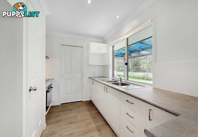 17 Bream Court SANDSTONE POINT QLD 4511