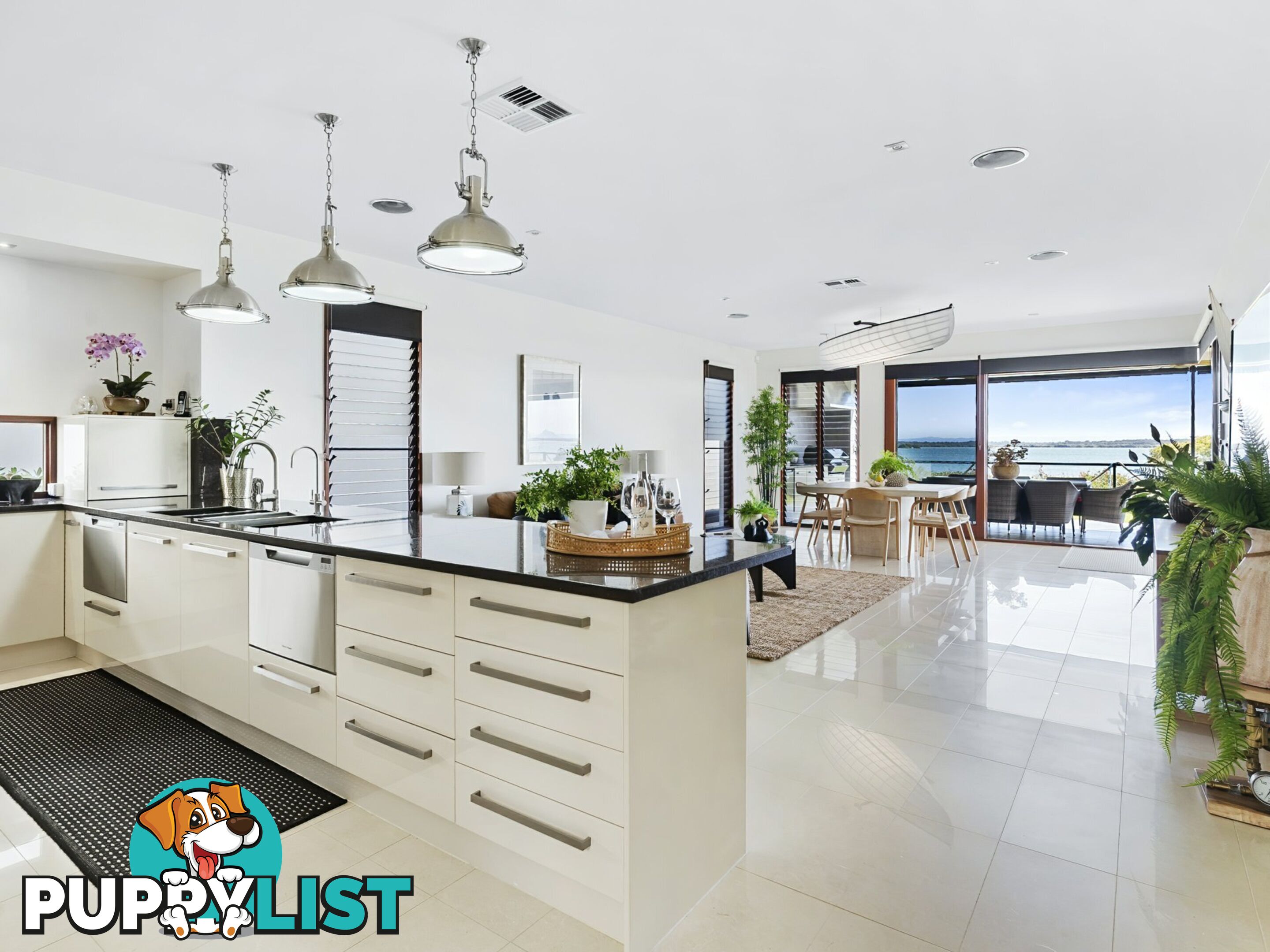 4 Oriole Close BANKSIA BEACH QLD 4507