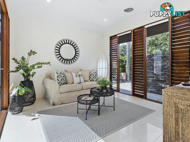 4 Oriole Close BANKSIA BEACH QLD 4507