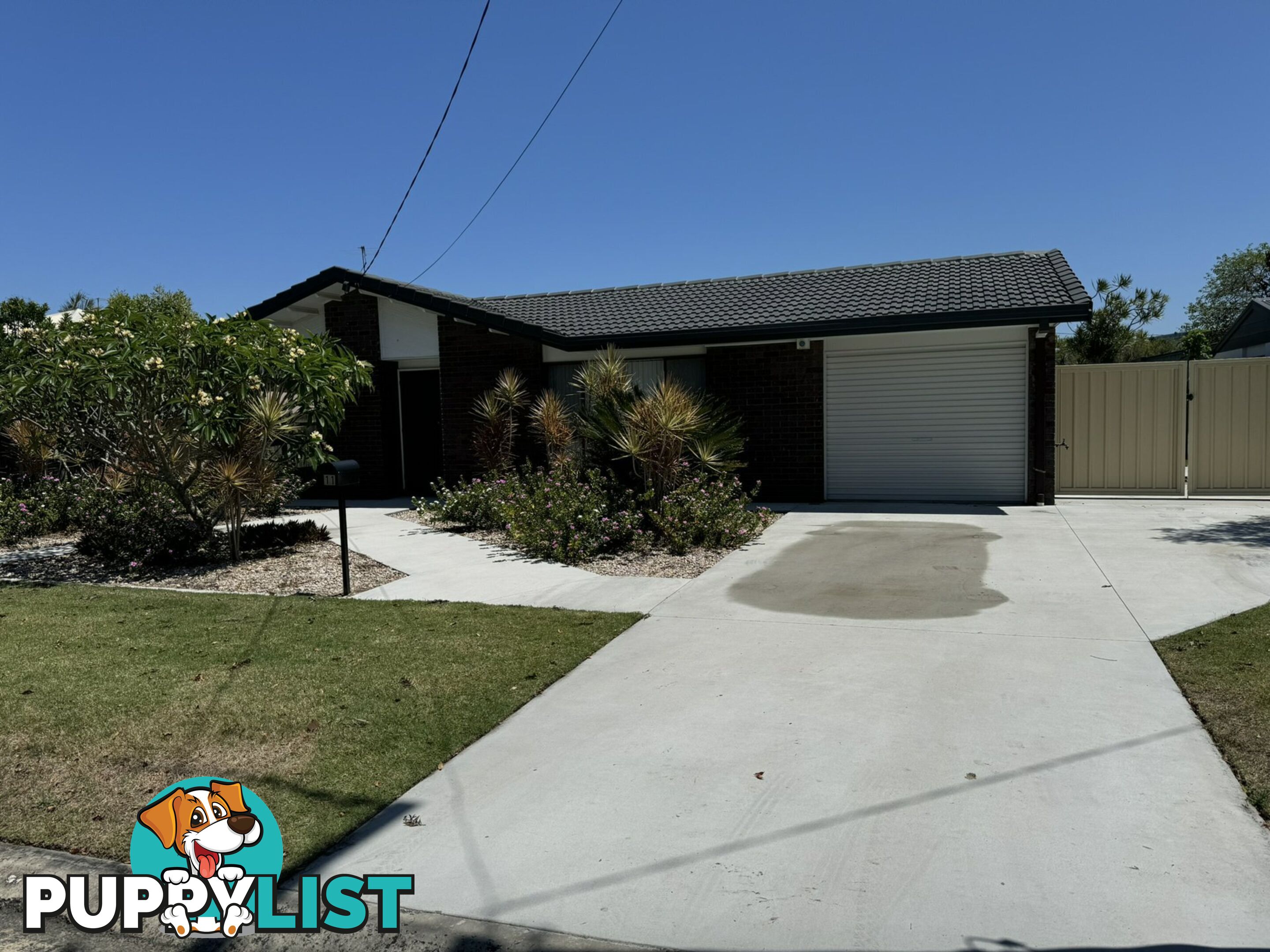 11 Morris Street BONGAREE QLD 4507