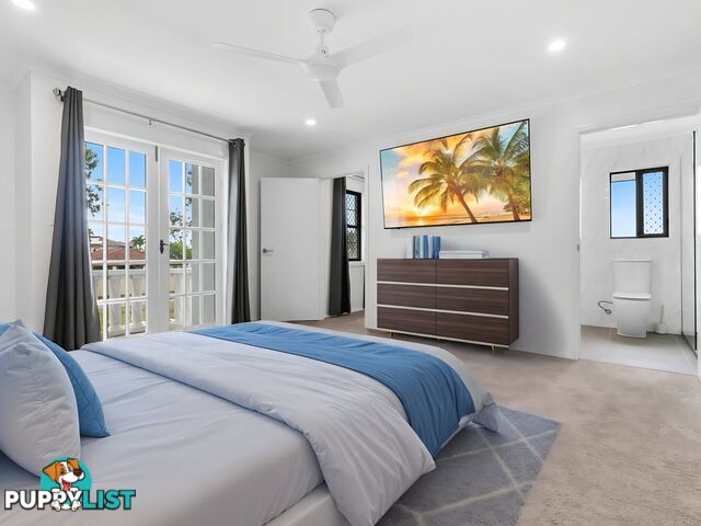 79 Endeavour Drive BANKSIA BEACH QLD 4507