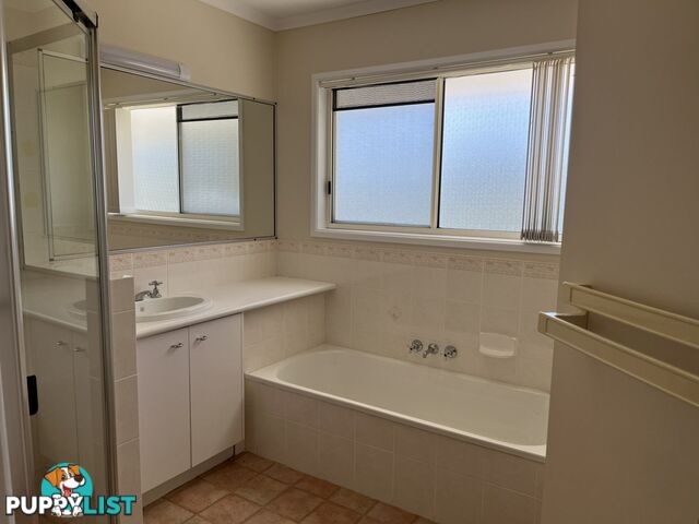 18 Pacific Drive BANKSIA BEACH QLD 4507