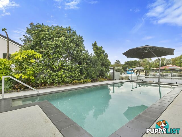 1 Castaway Court BANKSIA BEACH QLD 4507