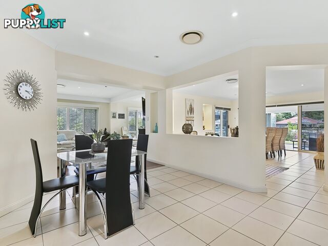 1 Castaway Court BANKSIA BEACH QLD 4507