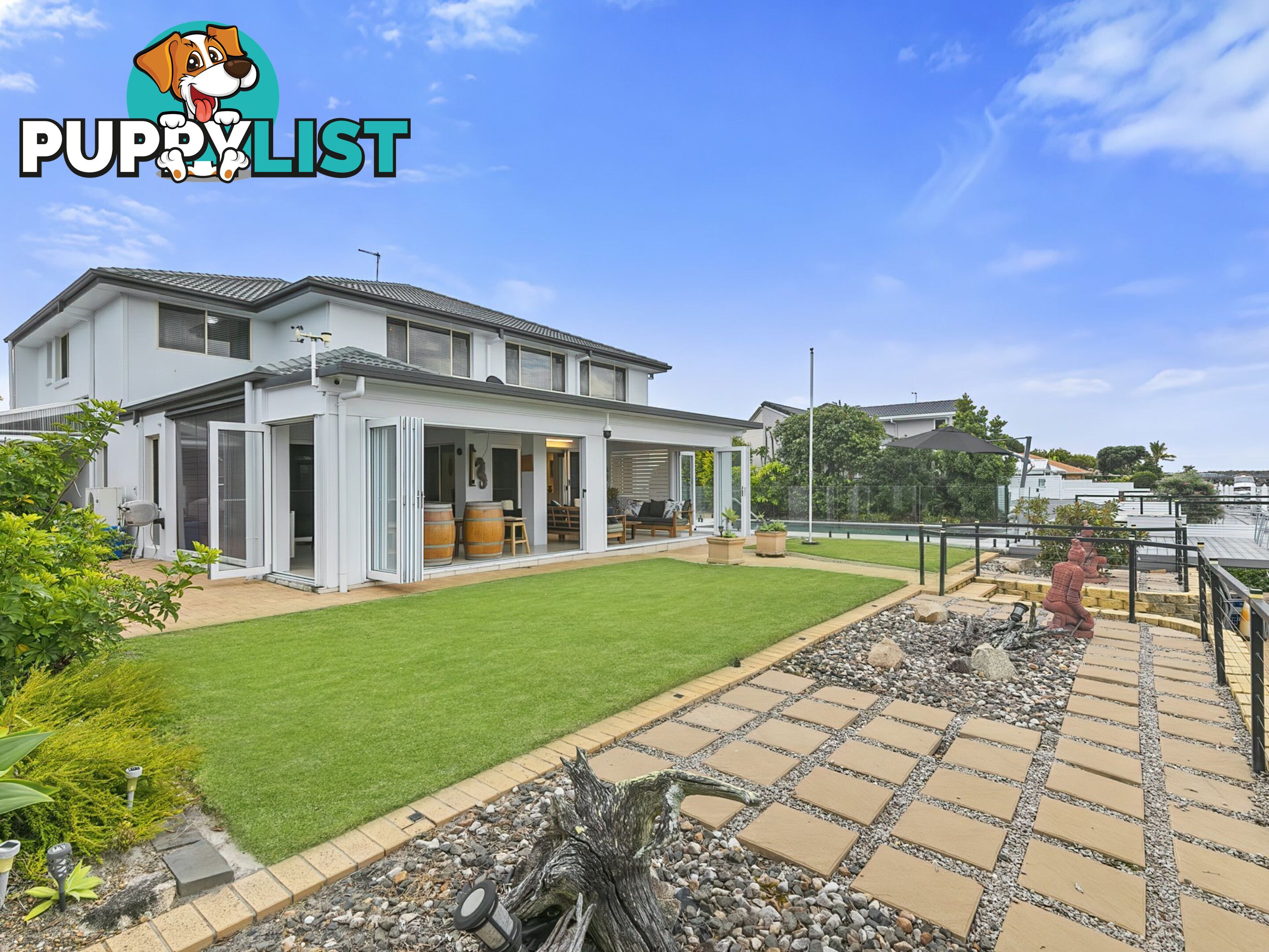 1 Castaway Court BANKSIA BEACH QLD 4507
